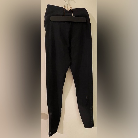 Virus Performance Sportswear - S - Women’s 7/8 Compression Pant - Black - Picture 2 of 3